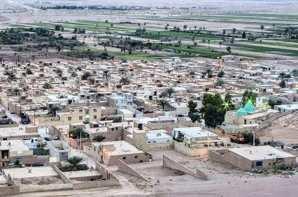 چوپانان .تاریخ بیابانک .نمای دشت ، منظمترین ساختار مهندسی .فاضل